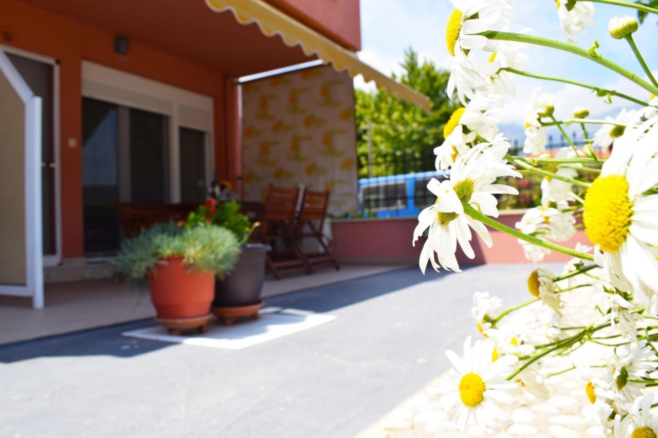 Villa Margarita Limenas  Luaran gambar