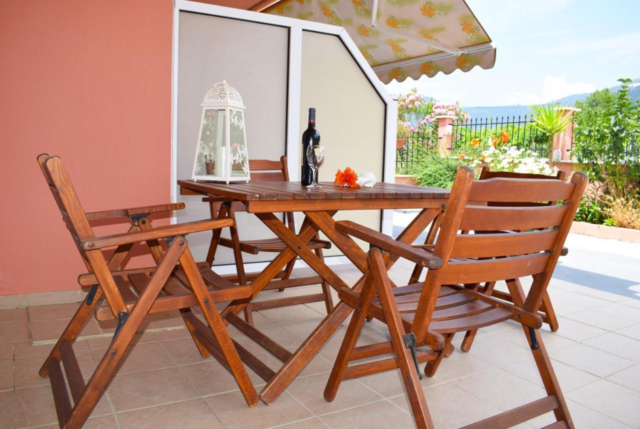 Villa Margarita Limenas  Luaran gambar